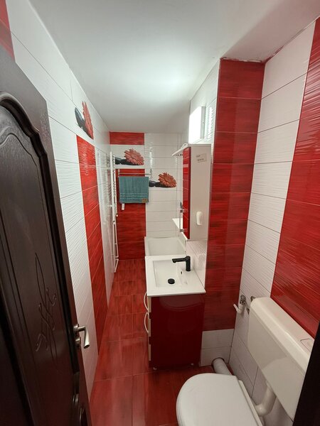 Lujerului, 4 min metrou, proprietar, centrala, Parcul Liniei, renovata