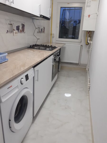 Lujerului, 4 min metrou, proprietar, centrala, Parcul Liniei, renovata