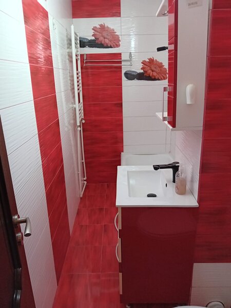 Lujerului, 4 min metrou, proprietar, centrala, Parcul Liniei, renovata