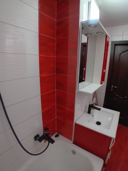 Lujerului, 4 min metrou, proprietar, centrala, Parcul Liniei, renovata